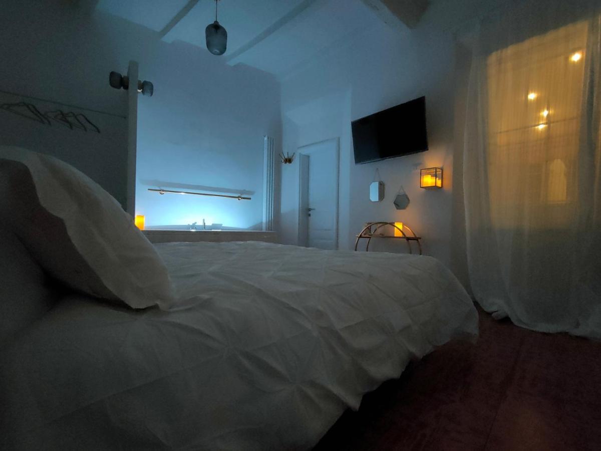 Il Sitarein, Bologna